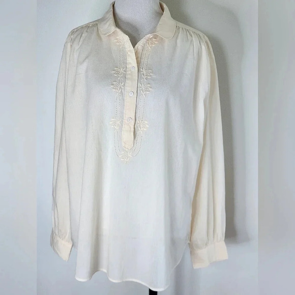 NWT || MARIE LOUISE DE MONTEREY || gorgeous blouse - Picture 2 of 11